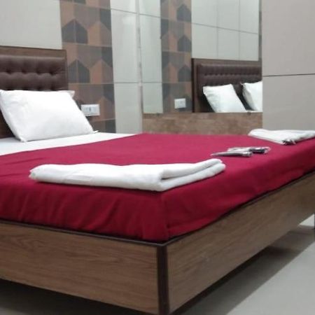 مومباي Hotel Royal Residency المظهر الخارجي الصورة