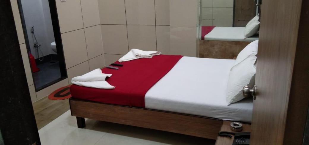 مومباي Hotel Royal Residency المظهر الخارجي الصورة